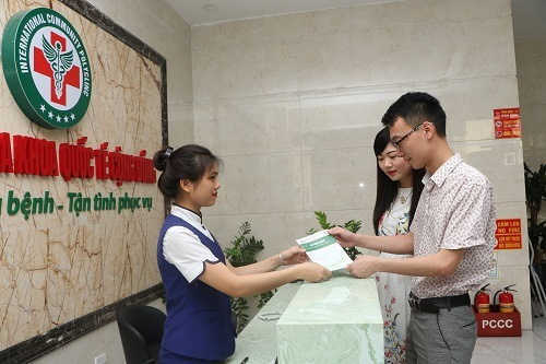 Băn khoăn chữa mụn rộp sinh dục ở đâu? Chuyên gia gợi ý cho bạn!